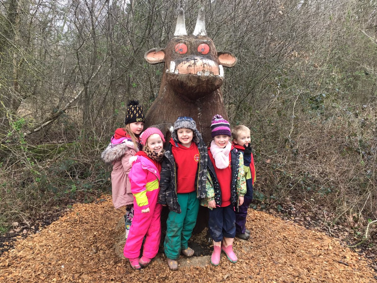LoddingtonCEPri's tweet photo. R/1 took a stroll into the deep dark woods yesterday in the search of the Gruffalo and all of his friends. All of that walking was thirsty work so we stopped to have a yummy hot chocolate and story in the woods. What a lovely day and a great start to our Gruffalo topic! :) https://t.co/X57QUG2asQ