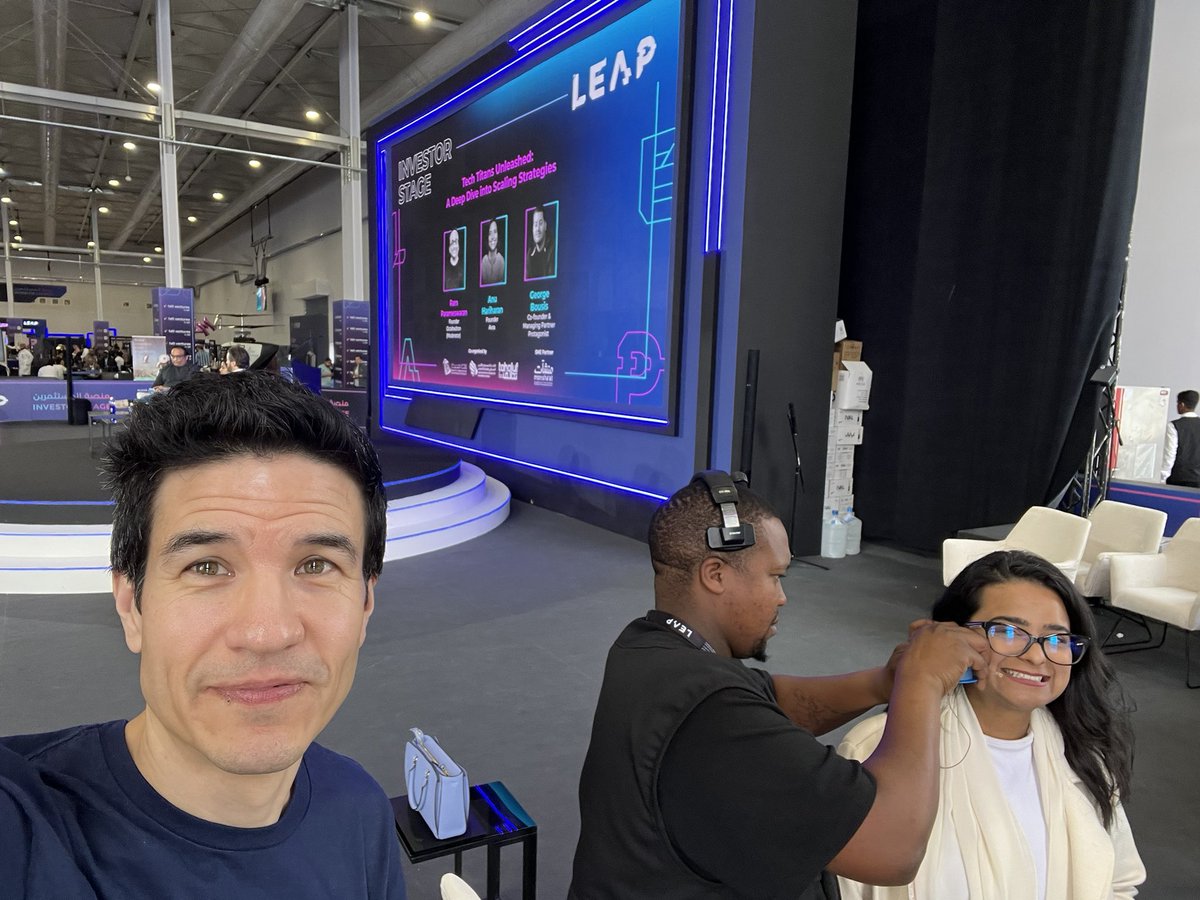 Behind the scenes at <a href="/LEAPandInnovate/">LEAP</a> with <a href="/salwaradwi_/">Salwa Radwi</a> getting mic-ed up for our session!