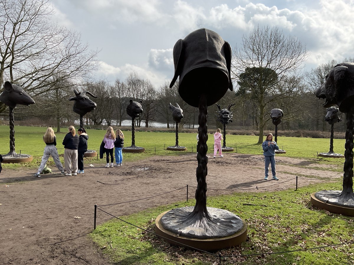 Art Dept. at Bolton School Girls’ Division tweet media