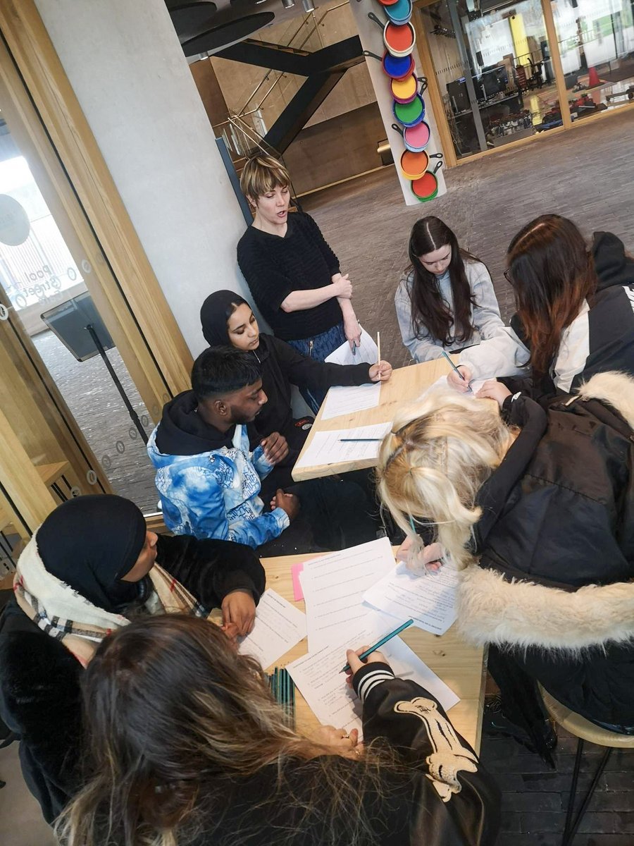 Our Art and Design students had an inspiring visit to @UCLEast, where they engaged with artist Emma Hart and delved into her ground-breaking first permanent public art piece, 'Hear Now.' 🎨🌟 

#UCLEast #monoux #trips #college #sixthform #creative
