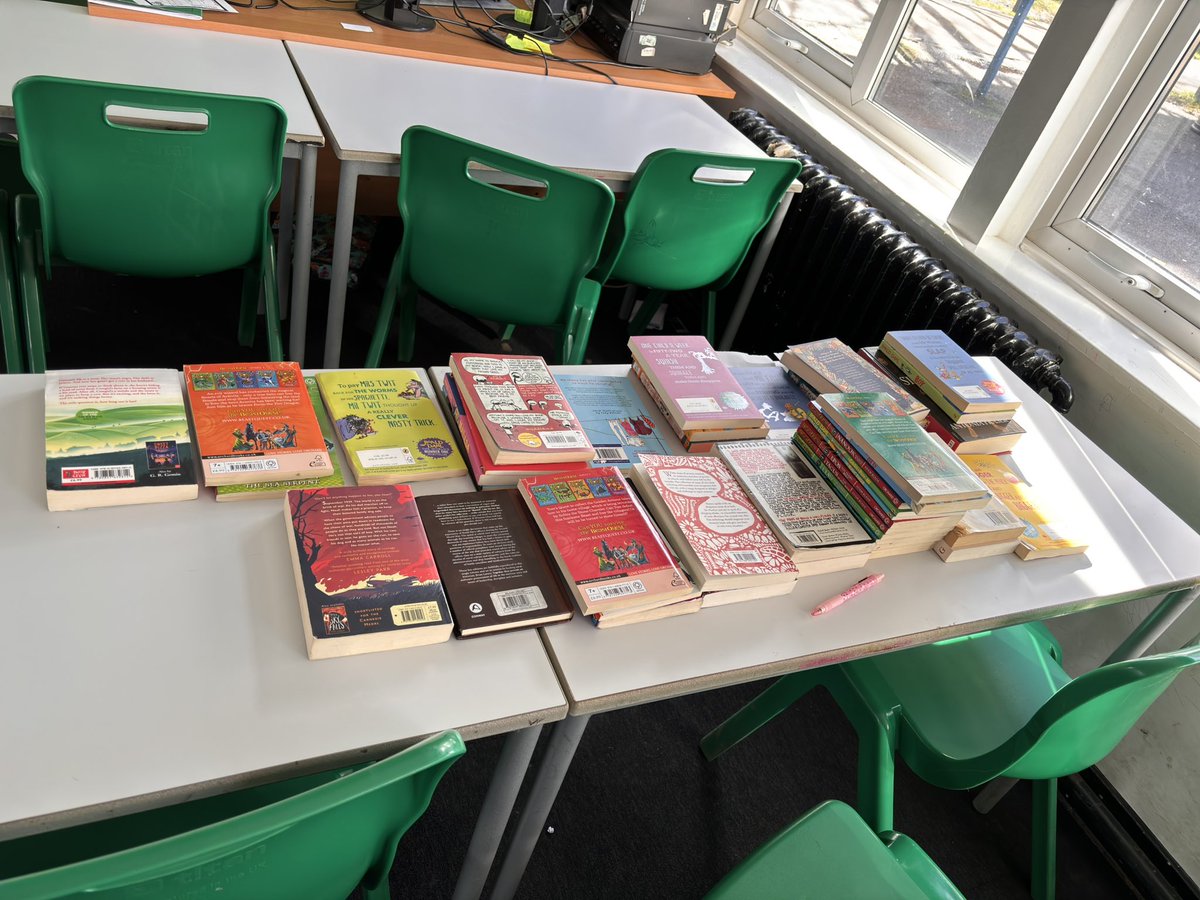 Miss Howells tweet media