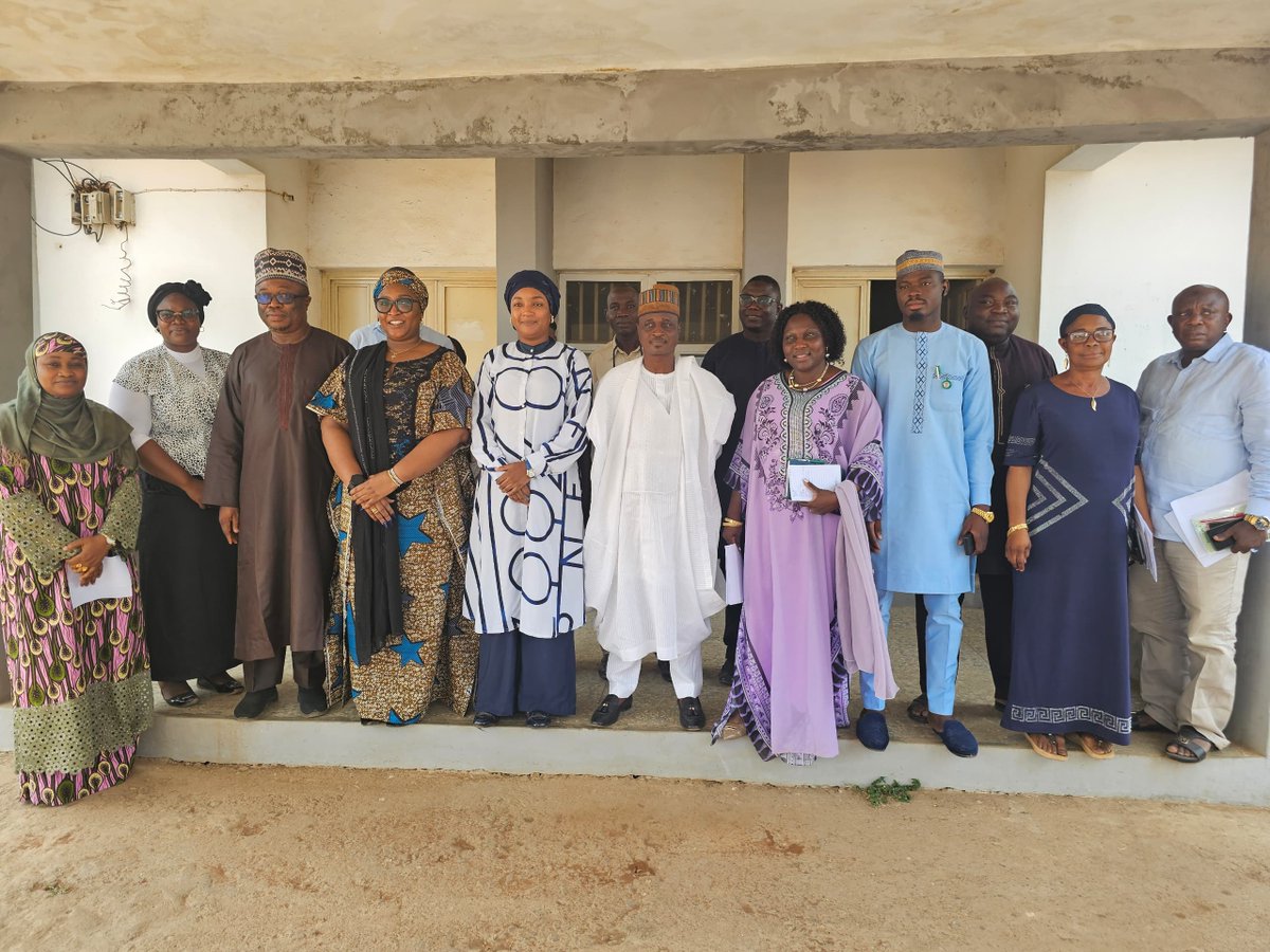 BolanleOlukoju's tweet image. Yesterday at the Nigeria COVID-19 Preparedness &amp;amp; Response Project Steering Committee.

@FollowKWSG has a tier-1 alert on Communicable Disease Control. The @RealAARahman-led administration's ongoing efforts to safeguard public health are 10/10.#Kwara1st #CoPREP #BolaOlukoju