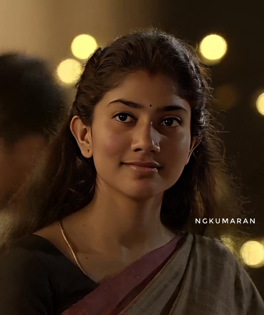 🥀🩷

@Sai_Pallavi92 #SaiPallavi #Amaran #Thandel #EkDin #Ramayana #Premam #MalarTeacher