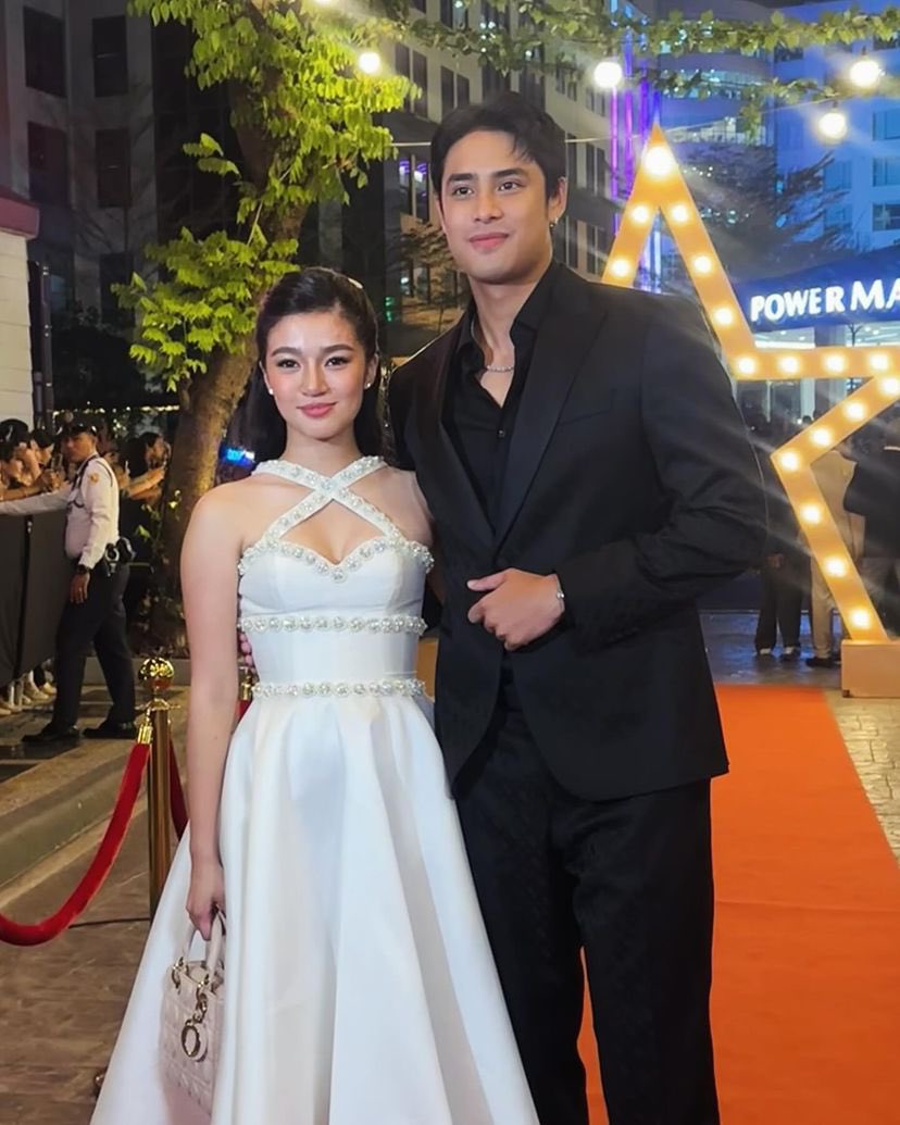 DONBELLE VISUAL ✨🥰🥰🥰

Congratulations, Donny and Belle, for shining bright on this iconic walkway! ✨

#DonnyPangilinan #BelleMariano #StarMagic #TatakStarMagic #DonBelle #WalkOfFame