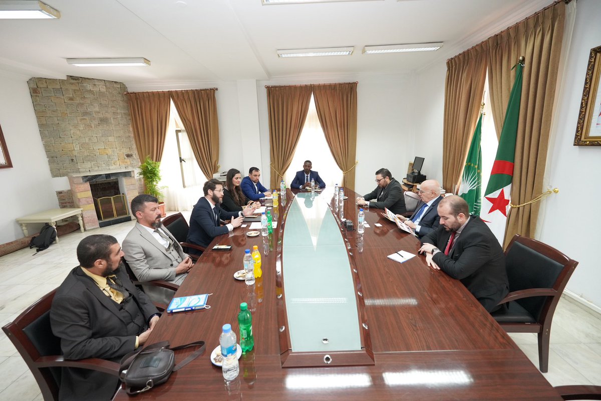 Algerian Export tweet media