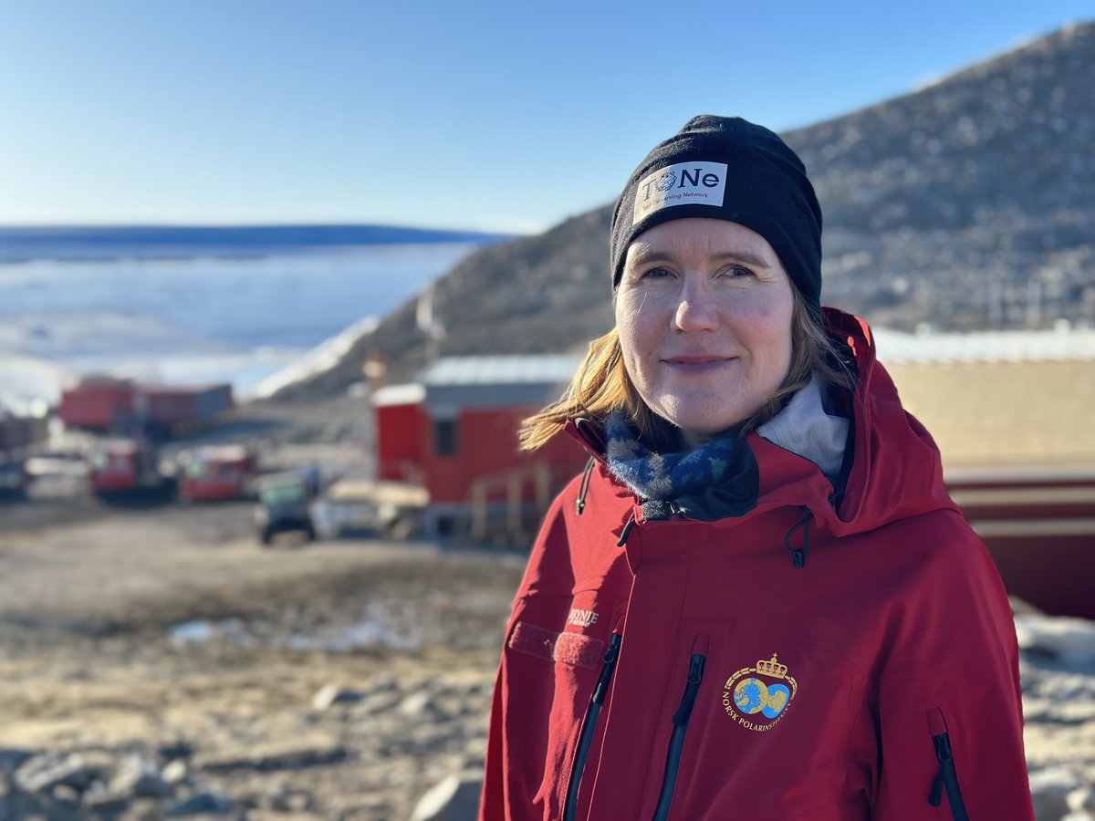 – Polarinstituttet gir tilgang til våre polare infrastrukturer i #Arktis og #Antarktis, i tillegg til forskningsskipet Kronprins Haakon, sier Christina A. Pedersen. npolar.no/nyhet/samler-p… #POLARIN @UiTNorgesarktis #NILU #SIOS 📸Trine Lise S. Helgerud @NorskPolar