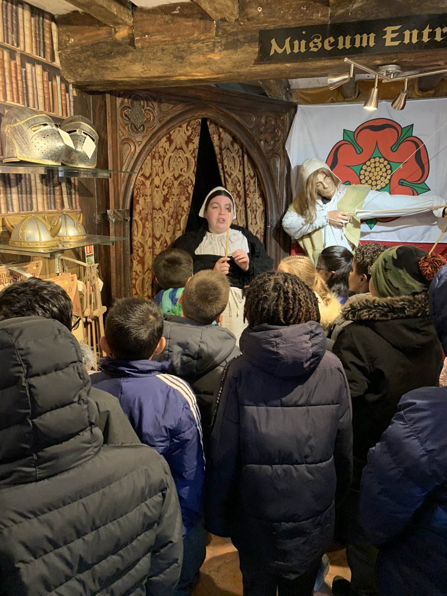 Year5 are having an amazing day at Tudor World finding out all about William Shakespeare and life in Tudor times.  <a href="/Lea_Forest_HT/">@lea_forest_ht</a> <a href="/lea_forest_curr/">Lea Forest Primary Academy - Curriculum</a> @AETAcademies