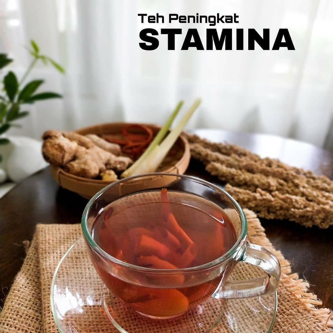 resep_JSR's tweet photo. Resep  ini bisa temen2 pake buat meningkatkan stamina, khususnya saat drop, capek dan masuk angin

Cara &amp; Bahannya : 
Rebus 
Secang 5 - 7  lembar⁣
1 batang  Serai⁣ 
1 Jahe sejempol dewasa di geprek⁣ ⁣
Air 300 ml

Setelah hangat tambahkan madu / gula aren secukupnya https://t.co/1eJ0mB0yTn