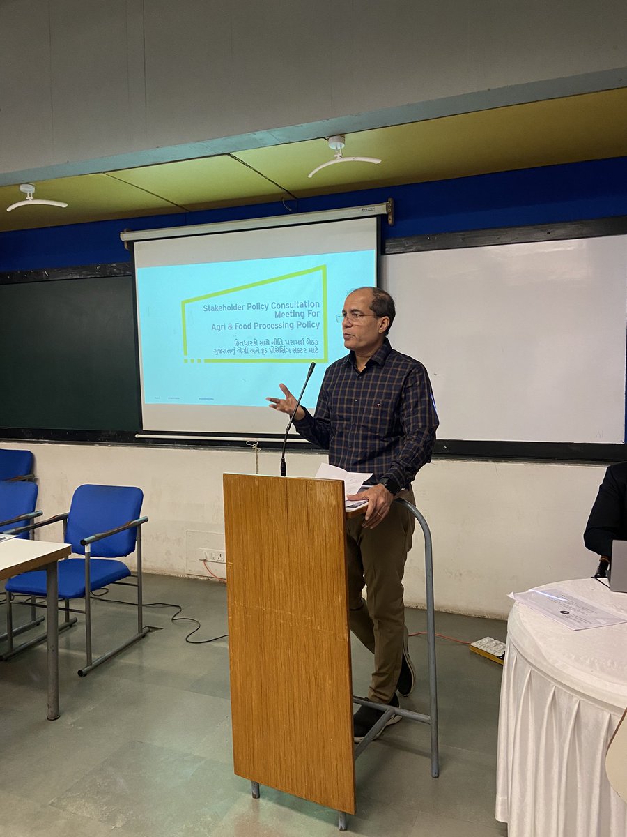 indext_a's tweet photo. Mr. D. H. Shah (IAS) 
@
 Stakeholders Policy Consultation meet at #ahmedabad 
Today,
On #agri and #foodprocessing sector,
to #collaborate in the making of #new #policy #initiatives in the state #agriculture #indexta #industries #business #exporters #innovation #advocacy #policy https://t.co/loYXqv9HDF