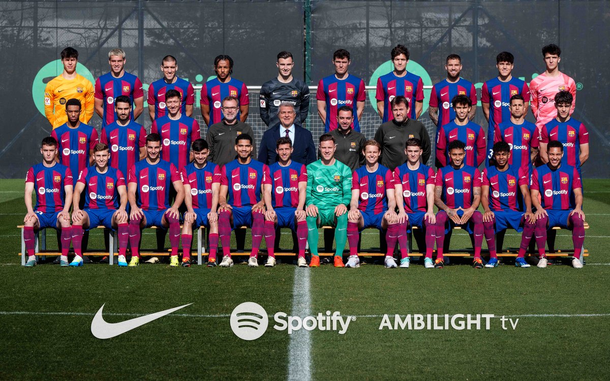 FCBarcelona_es's tweet photo. 📸 𝐅𝐎𝐓𝐎 𝐎𝐅𝐈𝐂𝐈𝐀𝐋 𝟐𝟎𝟐𝟑/𝟐𝟒 💙❤️ https://t.co/HP5I1muFLW