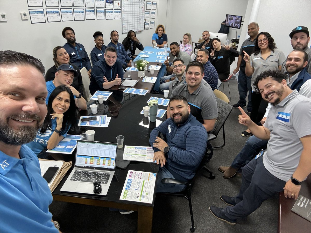Strategic meeting with Team <a href="/USAWireless_/">USA Wireless</a> Let’s win March!!
#lifeAtAtt