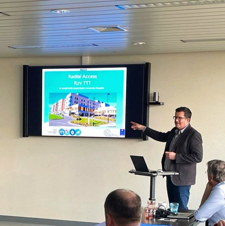 nolanjimradial's tweet photo. Exploring data and options for radial to visceral access at TERUMO meeting in Leuven with Dr David Wells from UHNM https://t.co/cKpxHumpbU