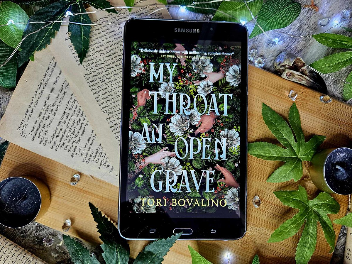 A young girl is sent into a frightening forest to save her baby brother that's been taken by a supernatural being in the wonderful new novel My Throat An Open Grave. ⭐⭐⭐⭐⭐ @TitanBooks @toribov #Book #BookReview #BookBlogger #ReadingTwitter trans--scribe.blogspot.com/2024/03/my-thr…