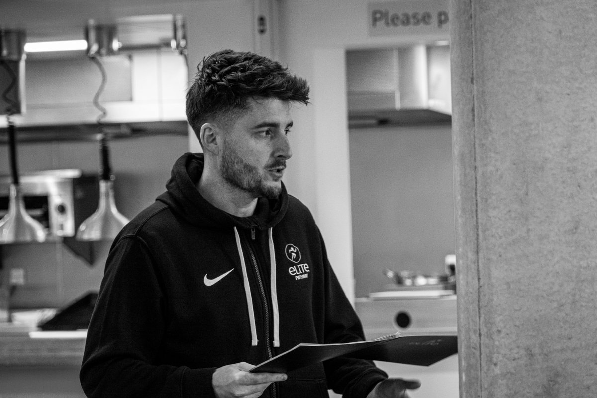 A pleasure to welcome <a href="/LaurusTrust/">Laurus Trust</a>  to <a href="/lborouniversity/">Loughborough University</a> this morning🤝

A two-day residential stay will see students take part in a range of leadership activities and educational workshops whilst exploring the world-class sporting facilities on campus.

<a href="/DrAshCasey/">Ash Casey</a> <a href="/EdCEHaslam/">Ed Haslam</a>