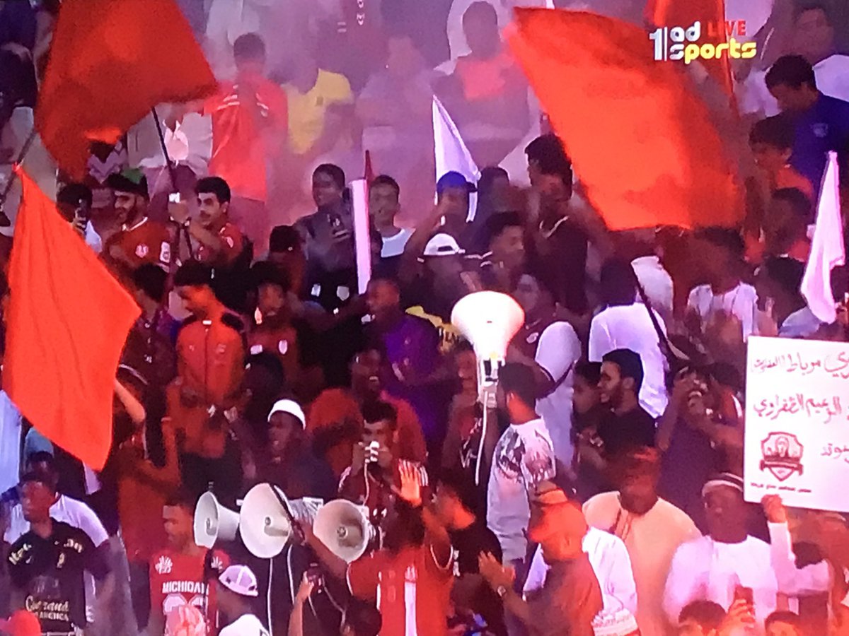 jaberalajmi5's tweet photo. 🚨 مجلس جماهير نادي ظفار يطلق حملة #كلنا_خلفك_ياظفار لدعوة عشاق الزعيم لحضور ومؤازرة الفريق ضد نادي بهلاء في مباراة إياب الدور نصف نهائي في #كاس_جلالة_السلطان…

✨ المباراة ستكون يوم الأحد القادم الساعة 5:45 مساء على ملعب السعادة.
@Dhofar_Club https://t.co/S6X6Vd4W1x