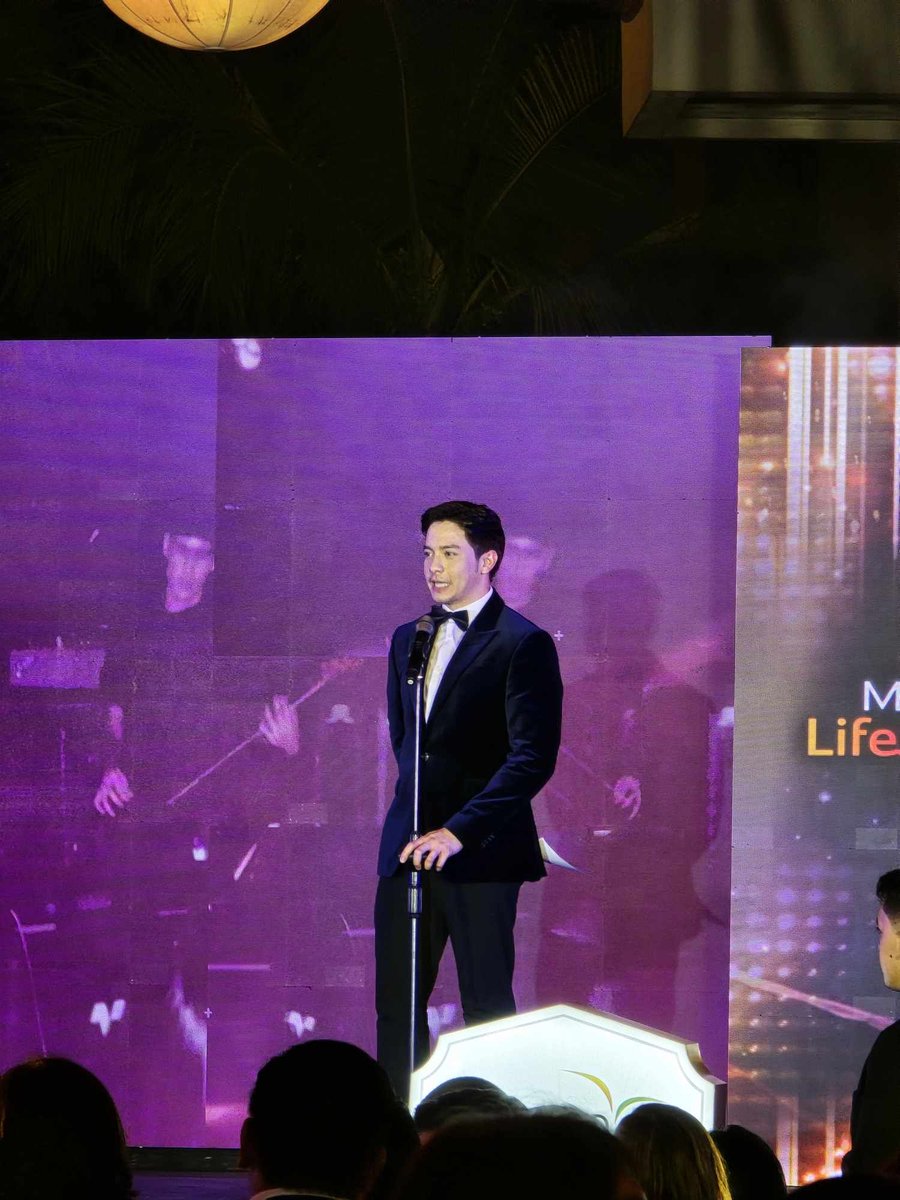 Alden Richards tweet media