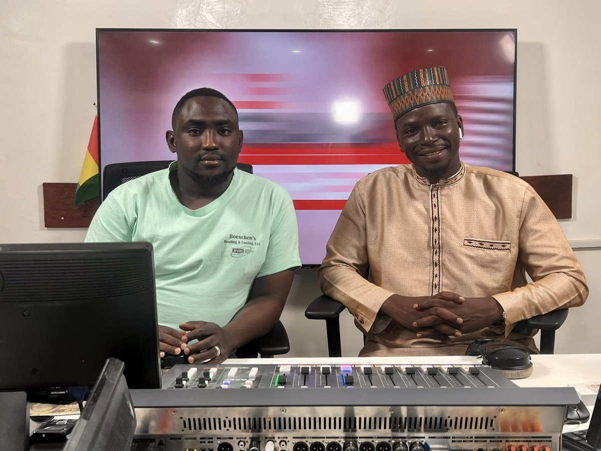 lafreecano's tweet image. Mise en congé technique des employés d’@HadafoMedias : le debranding Guinea ou comment décourager l’investissement en Guinée.

Il y a de cela quelques semaines, alors que je devais rencontrer @sbskalan à #Labé, il m’a dit de le retrouver au bureau. Ce jeune dynamique ayant autant…