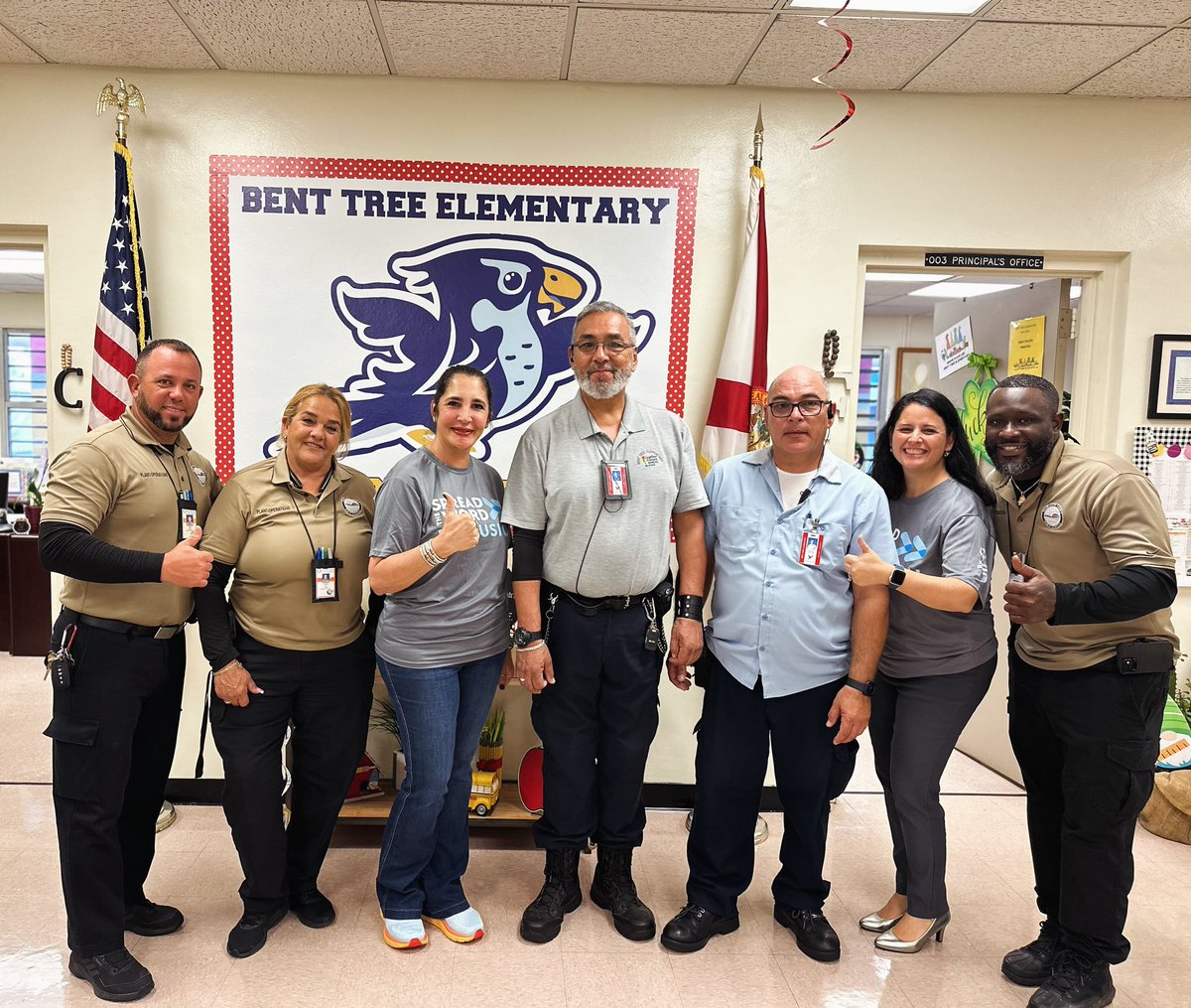 Big congratulations to our outstanding custodial staff! 🎉Achieving a remarkable 96% in the Sanitation Audit at Bent Tree is a testament to their hard work and commitment. 🌟 #TeamExcellence #BTEFalconsFlyHigh 🦅🚀 #YourBestChoiceMDCPS @SuptDotres @MDCPSSouth @MDCPS