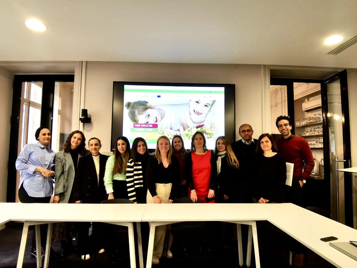 #Europe | Point d'étape pour le projet🇪🇺 #ErasmusPlus + EFFECT (Erasmus For #Food #Education to Children &amp; Trainers), porté par l’Ania, hier dans nos locaux. 
Merci aux participants pour les échanges nourris.

<a href="/esFIAB/">FIAB</a> <a href="/EFFECTProject1/">EFFECT Project</a> <a href="/EUErasmusPlus/">Erasmus+</a> <a href="/vivons_en_forme/">VIF</a> <a href="/AgroParisTech/">AgroParisTech</a>
