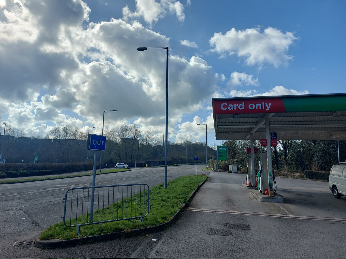 Springing surprises?   A freeze on fuel duty stays. So prices should stay stable. #nubit#frome