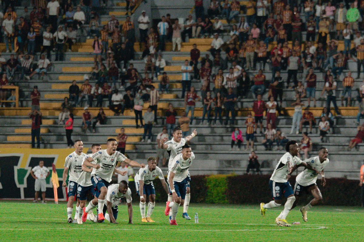 [🙌🔴🔵] Momento exacto donde el alma estalla en felicidad 🤩❤️💙
BUENOS Y PODEROSOS DÍAS ☀️❤️💙

#MásFuertesJuntos