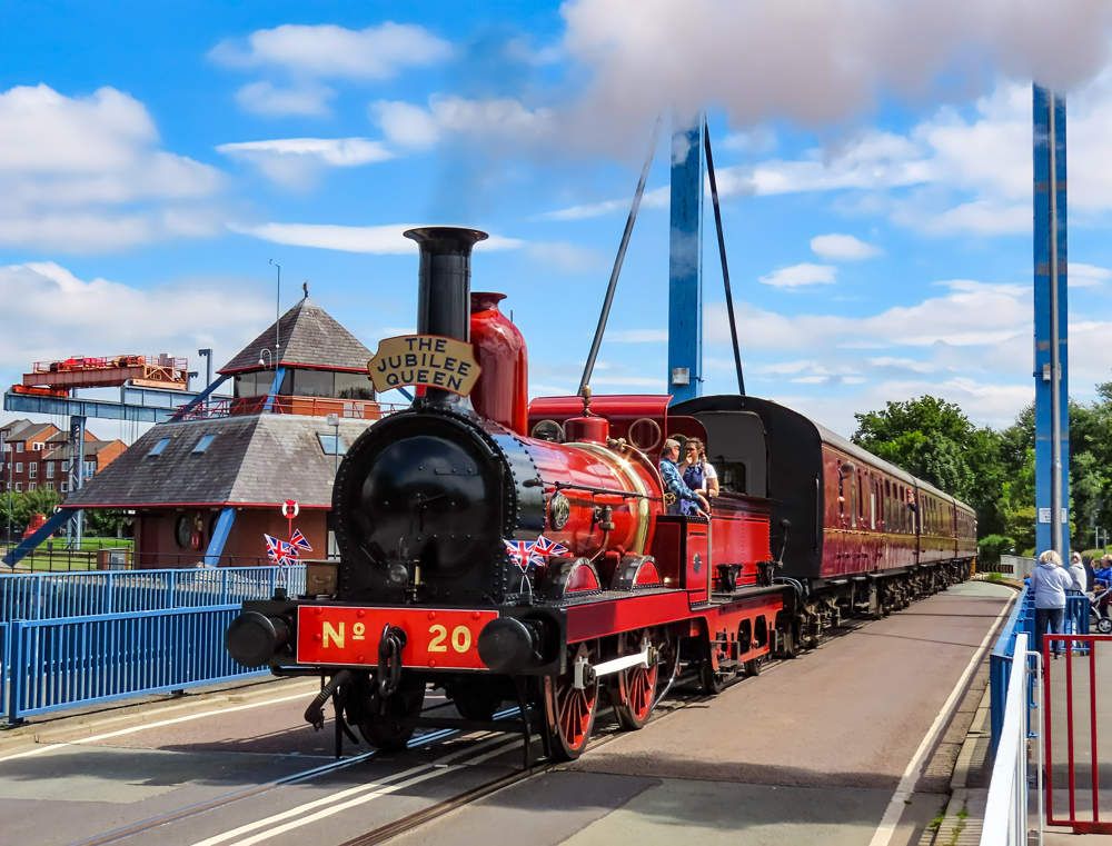 AboutBritain's tweet image. If you're thinking of visiting Preston, have a look at our activity guide - there are loads of great things to do, such as ten-pin bowling, a gin distillery tour, climbing, escape rooms and even a steam railway! buff.ly/3wE6eOZ