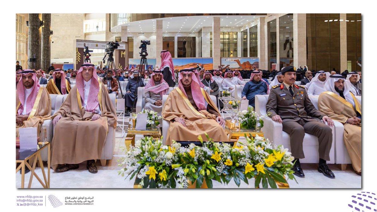 NLFDP_SA's tweet photo. سعادة الوكيل المساعد للثروة الحيوانية والسمكية د.علي الشيخي، يشارك في “مؤتمر الإبل الدولي” الذي نظمته جامعة الجوف برعاية أمير المنطقة صاحب السمو الملكي الأمير فيصل بن نواف بن عبدالعزيز آل سعود، ويستمر لمدة يومين. 
#السنة_الدولية_للإبليات2024 https://t.co/igHMvEknko