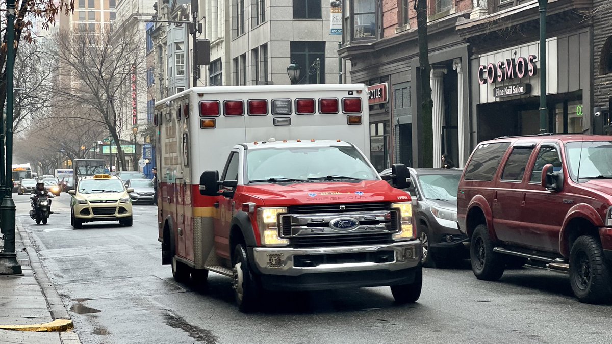 Daily totals for Tuesday, March 5: 🚑: 747 EMS incidents
🚒: 120 fire incidents
🔥: 4 working fires
#PFDstrongertogether