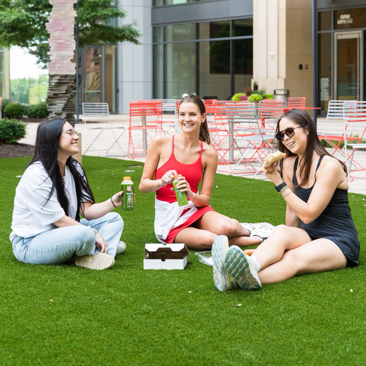 Grab your besties and head over to Red Mango for a mid-week reset. 🍏🥑🥒 Our juices promote good health, naturally boost your energy levels, and help you consume the fruits and veggies that your body needs to stay healthy.