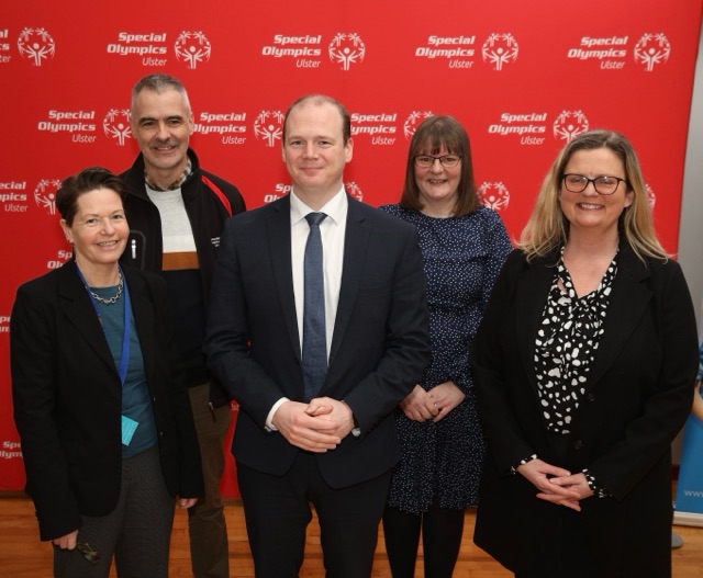 .@CommunitiesNI Minister @gordonlyons1 attended the launch of Special Olympics' Young Athlete Programme in Rostulla Special School today. DfC is pleased to support the programme and help children of all abilities to enjoy sport and physical activities.