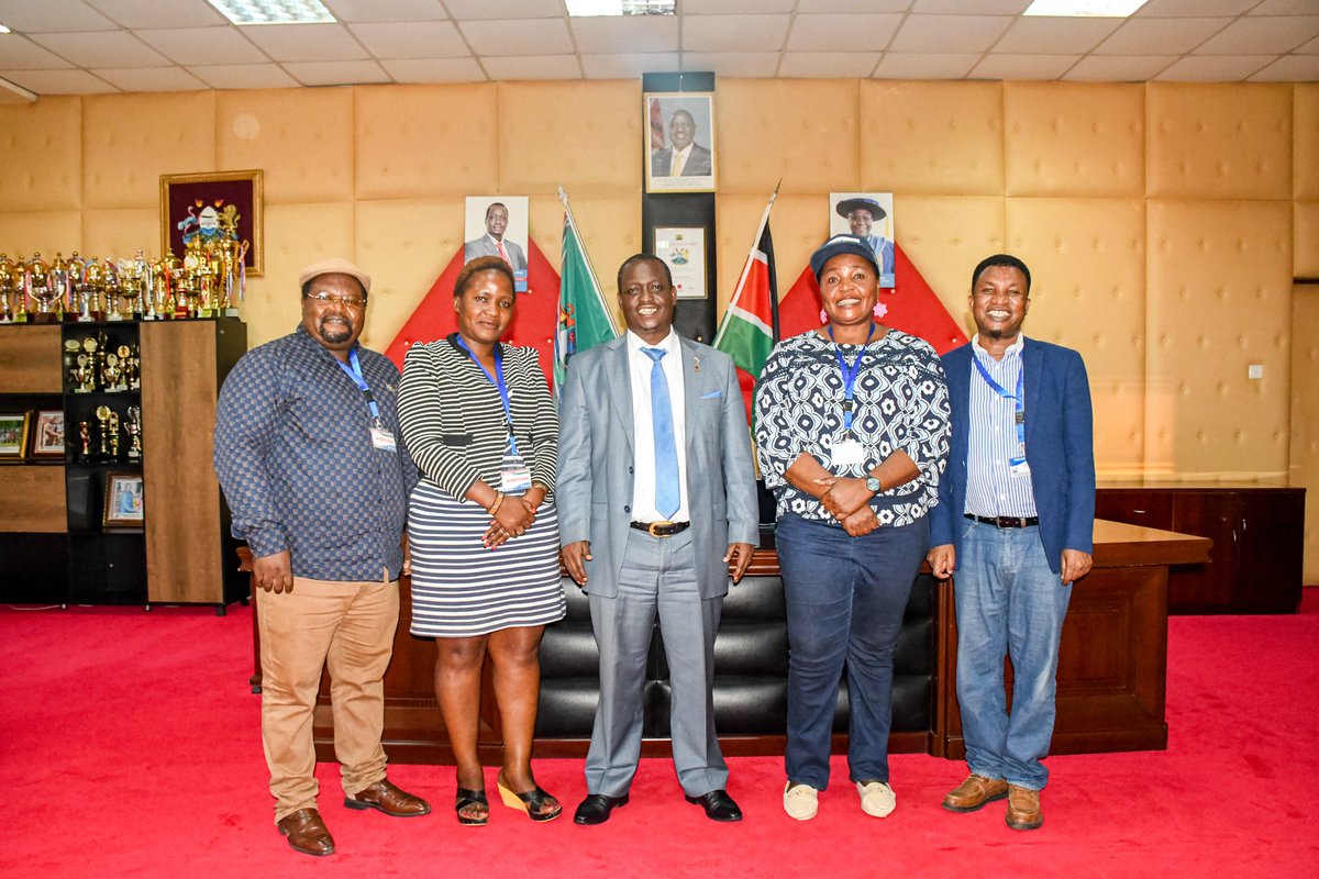 In anticipation of an upcoming Nairobi summer school slated for June 23 to July 7, 2024, a delegation from the Pan African Climate Justice Alliance (PACJA) paid a courtesy call to the Vice Chancellor Prof. Henry Mutembei. #knowledgeiswealth