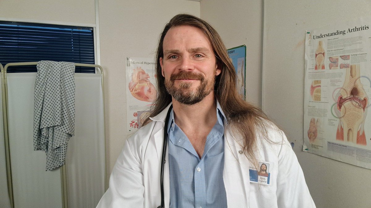Fab day at @PureCFNM Gave @PlastererMatt a little medical after my scene... he tall lol. #doctor #medfet #medical #pornlife