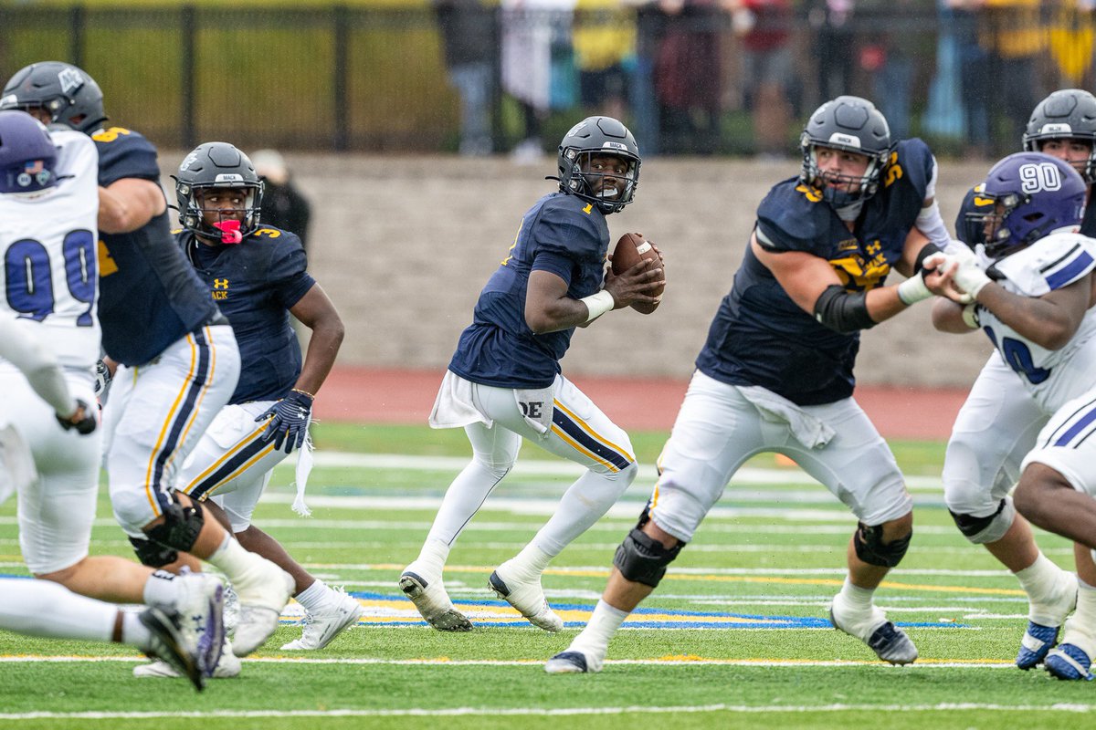 Sean Murphy (@sean0murphy7) on Twitter photo Blessed to receive another D1 Offer(PWO) from Merrimack College
<a href="/coachbom/">Aynsley Rosenbaum</a> <a href="/Merrimack_FB/">Merrimack Football</a> Blessed to receive another D1 Offer(PWO) from Merrimack College
<a href="/coachbom/">Aynsley Rosenbaum</a> <a href="/Merrimack_FB/">Merrimack Football</a>