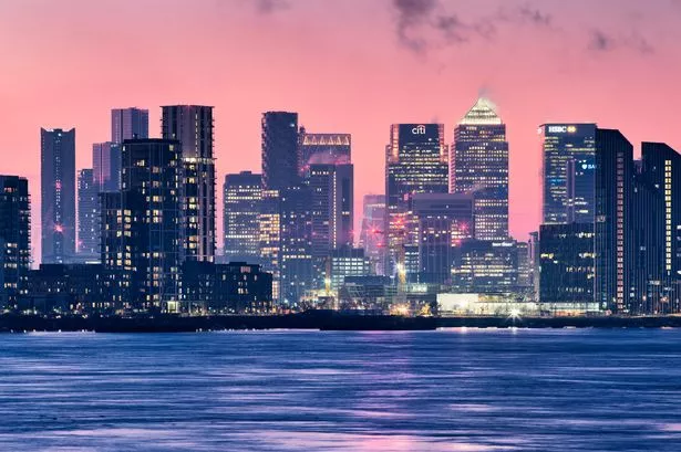 MikeDLondon's tweet image. Cutter Hunt addresses the huge rich / poor divide in Tower Hamlets....by gifting £242m to the place with all the wealth, Canary Wharf.🤔

#huntout #toriesout #toryscum #budget2024 #toriesbrokebritain