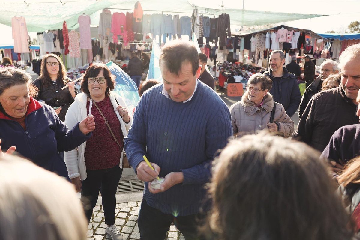 _tinoderans_'s tweet image. Feira dos Carvalhos 👌🏼
Vota RIR 🗳️

#TinodeRans #VamosVotarnoCalceteiro #PartidoRIR #Porto #VotaRIR