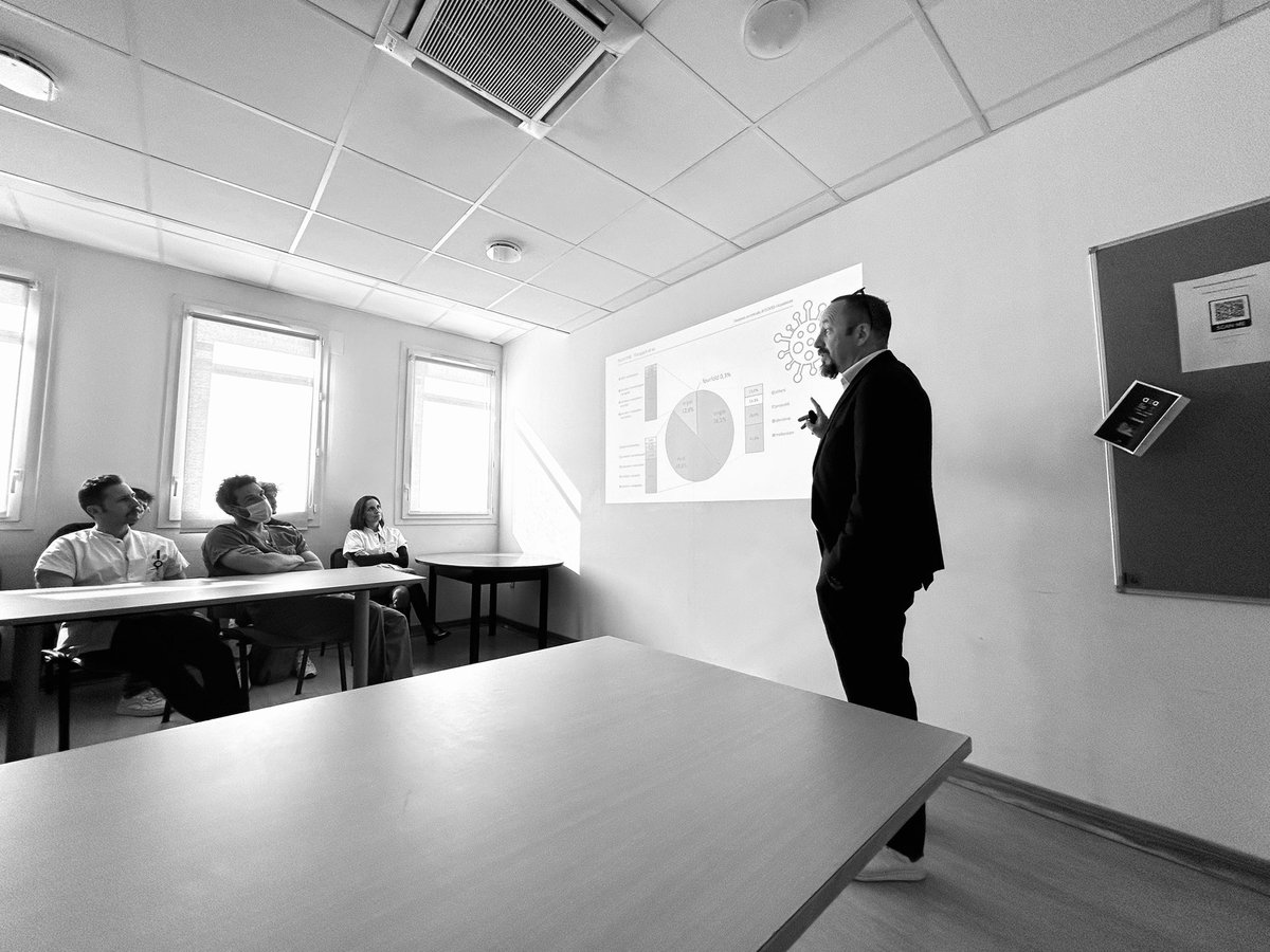 <a href="/jmconstantin/">JM Constantin</a> at <a href="/IAM_Nord13/">Intensive Care Anesthesiology Marseille - DARNORD</a> talking about #sedation #ICU #Inhaled <a href="/SFAR_ORG/">SFAR Anesthésie Réanimation</a> <a href="/SFARJeunes/">SFAR Jeunes</a> <a href="/aphm_actu/">AP-HM - Hôpitaux Universitaires de Marseille</a> @univamu