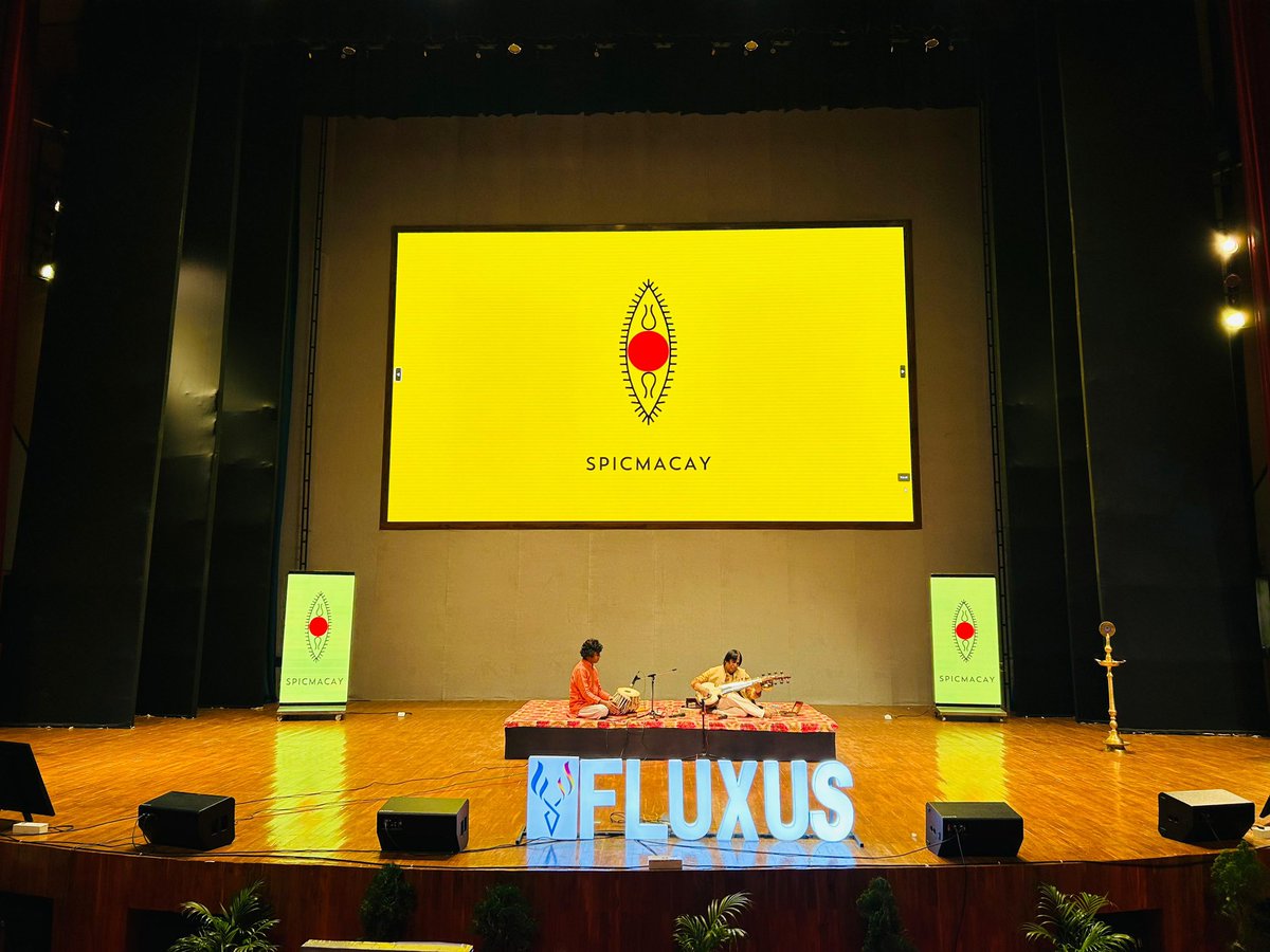 IITIOfficial's tweet image. #Spicmacay Had a soulful evening with Pandit Brij Mohan Narayan ji, Sarod Maestro, as part of the inaugural session of 11th edition of Fluxus.