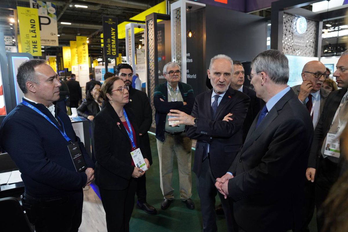 teknopark_ist's tweet photo. Kompozit malzemeler ve uygulamalarına yönelik dünyanın önde gelen küresel ticaret fuarı #JECWorld2024‘e Türkiye pavilyonunda @itokurumsal'ın davetlisi olarak Ar-Ge firmalarımız Adente Teknoloji, @promakim, @alloyadditive ve Plustechno ile birlikte katıldık. Fuarda standımızı Paris Büyükelçisi Yunus Demirer ve İTO Yönetim Kurulu Başkanı @sekibavdagic ziyaret etti.

#Teknoparkİstanbul
#DerinTeknolojiMerkezi