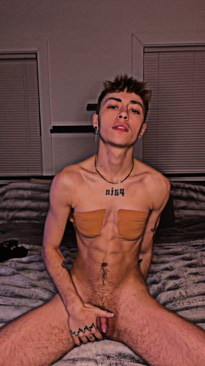 LiamYnx's tweet photo. Come get your morning breakfast😈

#RT #collab #ftm #twink #OF #Public #Verse #slut #bdsmِ #NSFW https://t.co/RrDT0BFOvn