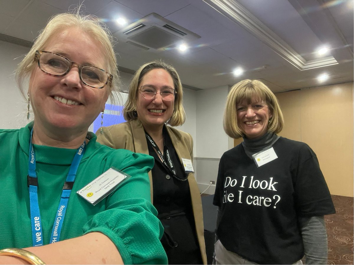What a pleasure to co-present at the NHSE workshop on Supporting Carers in Acute Care highlighting the valuable collaborative work at Carers Corner #NHSThinkCarer @NHSThinkCarer @Redsnapperswail @kimvon_o @CMCNcafes @alzheimerssoc @AgeUKCornwall @carolinemellis0 @CornwallCS