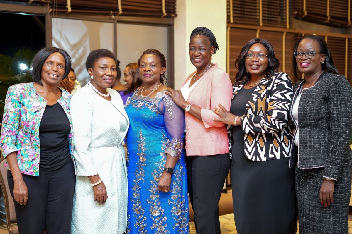 ACEHealthFdn's tweet photo. ACE Health Foundation's ACE Global Leaders of Excellence proudly celebrates the addition of Kenyan Chapter in Nairobi, Kenya. We are honored to bring together women leaders from diverse professional, civil society &amp; development organizations.
Read more at https://t.co/Hc6nGw1iBn https://t.co/w89NCy7igR