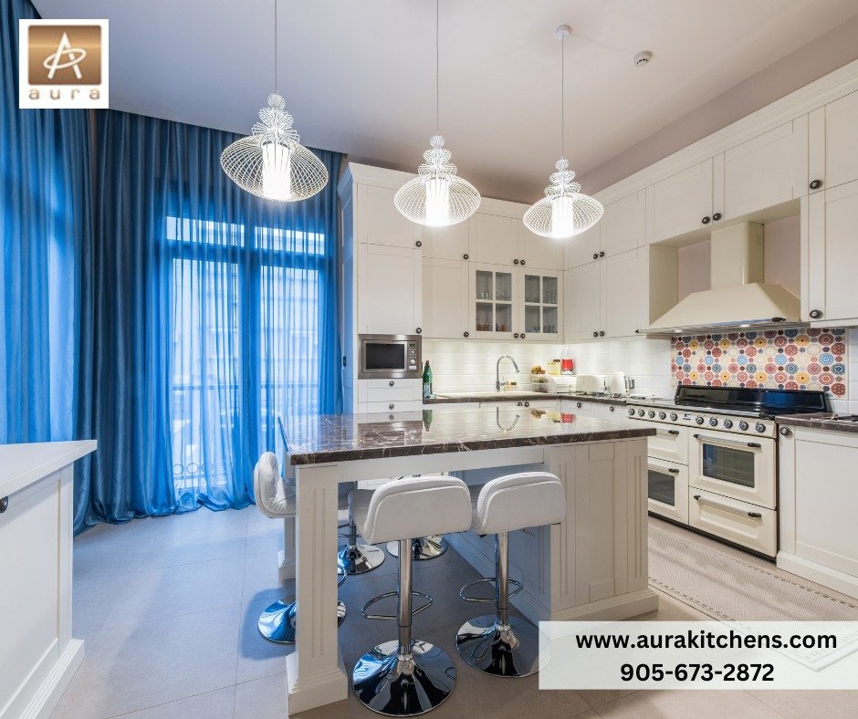 #kitchen #cabinets #kitchencabinets #kitchenremodelling #modernkitchen #luxurykitchen #torontokitchens #torontohomes #expertremodelers #dreamkitchen #remodeling #designerkitchens #recreation #remodel