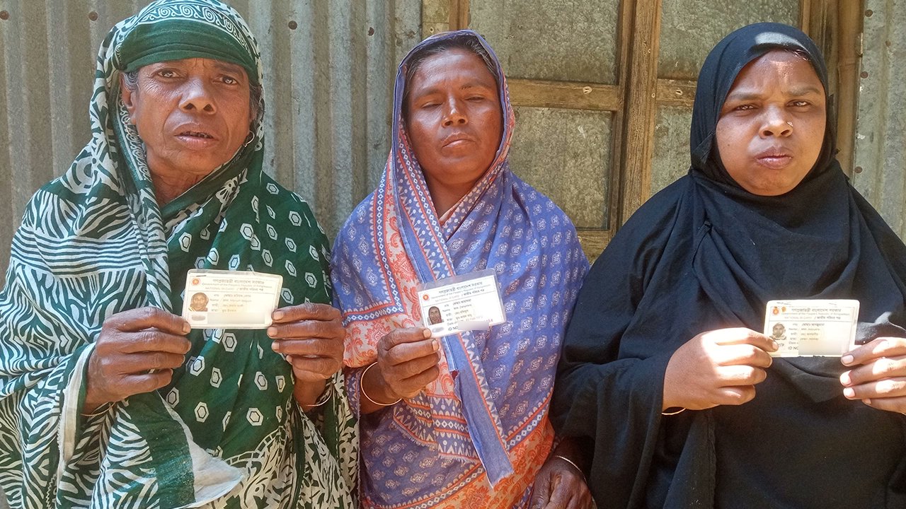 কপালে জুটছে না সুবিধা, জীবিত থেকেও মৃত তারা