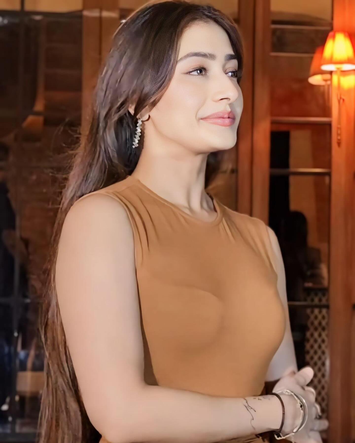 GH_i1nKaEAAtSkv?format=jpg&name=large