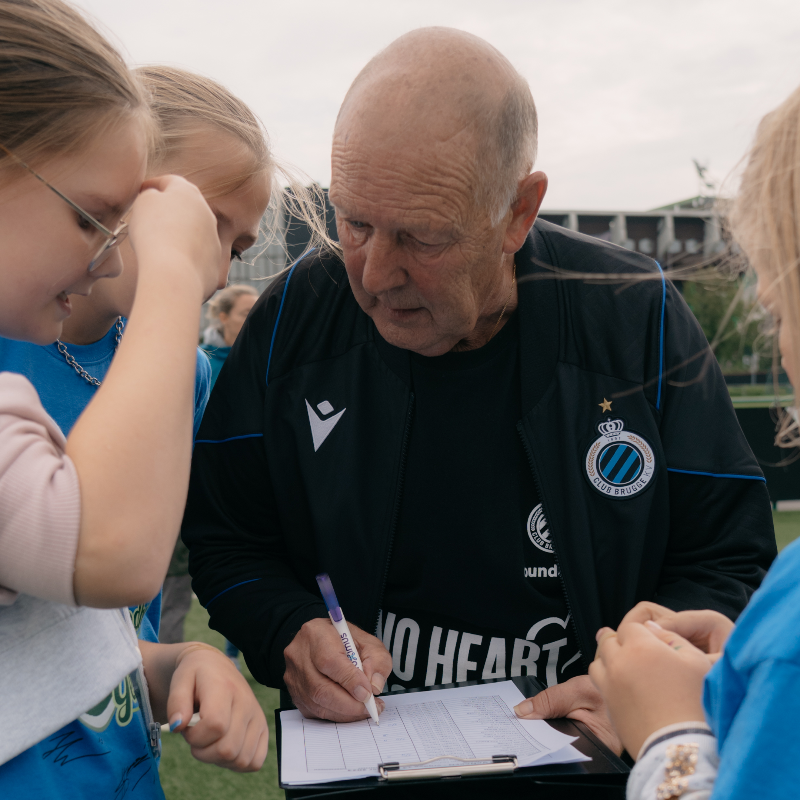 ClubBruggeFound's tweet photo. Zonder vrijwilligers, geen club. 🔵⚫️
Duizend maal bedankt! 🤩 #WeekVanDeVrijwilliger