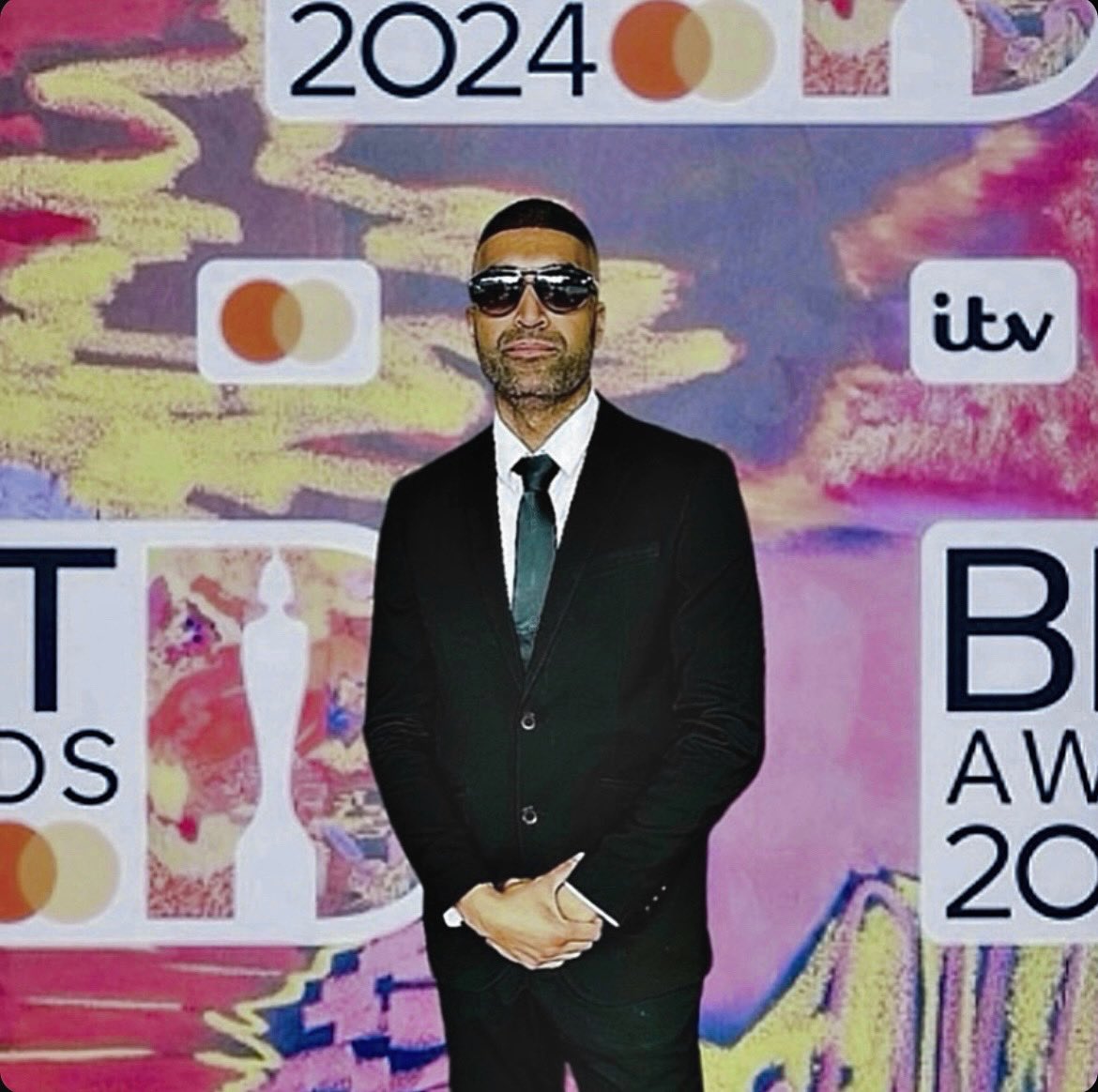 Thanks for having me @BRITs 🫶🏼💥 What a event! Thanks for all the love and vibes 🥂 📸📸📸 - VIP tings. Turn up boss mode 🕶️ People’s ICON 🤙🏼 Ps @kylieminogue wins the evening for me 💥👑🔥 #BritaAwards #RedCarpet #Papped #VIP #Winning