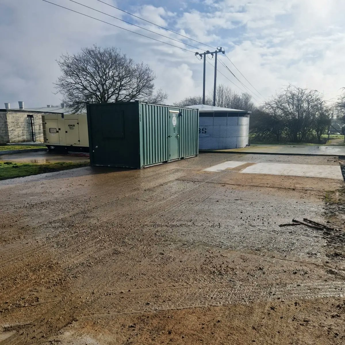 ShireToilet's tweet image. 5 cabin set up out in Norwich today 👇🏻

if you have any site requirements give us a call on 01205481365

#sitesetup #cabins #stores #canteen #office #toilets #generator #lightingsolutions #Norwich #Norfolk #shiretoilethire #shiresomuchmore