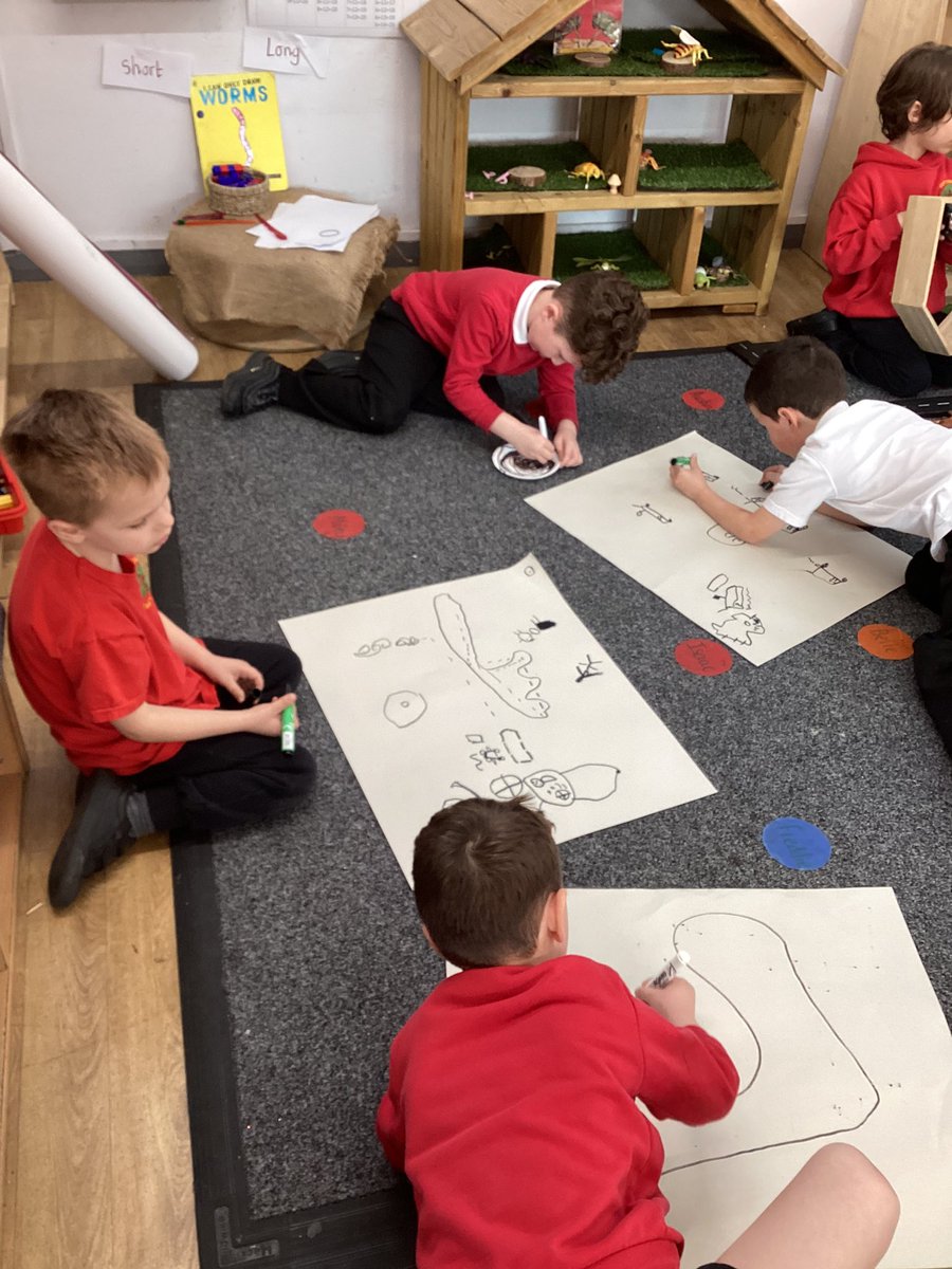 mrsndelo's tweet photo. @CottinghamCofE we have enjoyed learning more about cars in history today in Ash and Willow. First of all a gallery to find out facts, followed by time in provision designing cars and tracks of our own. https://t.co/HXeSRZpq8C