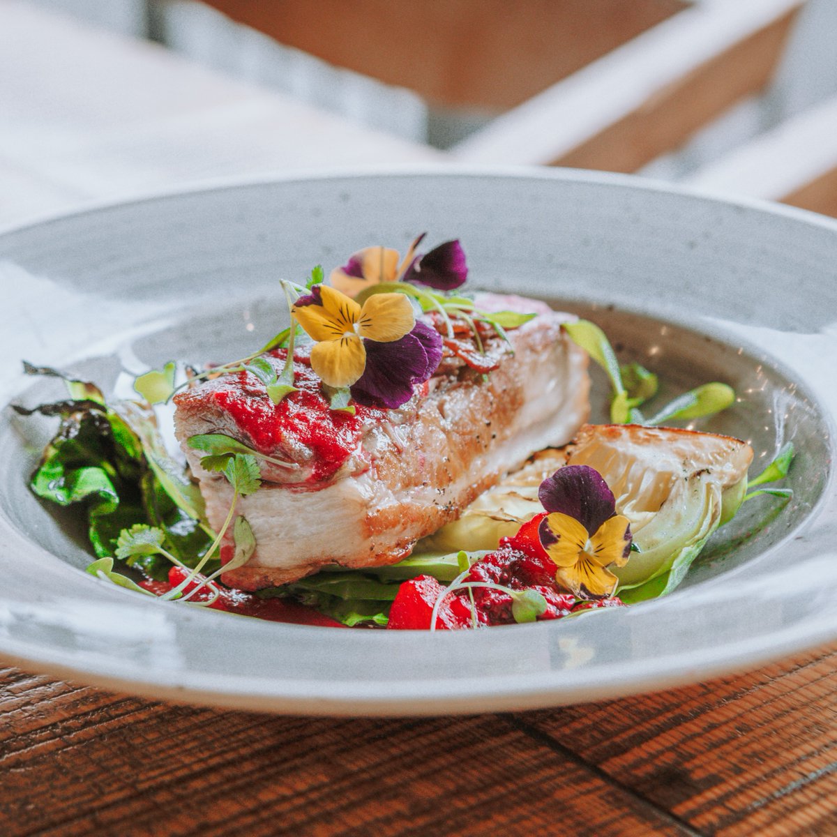 SaintPaulsHouse's tweet photo. Indulge in our irresistible, extensive every day menu at Saint Pauls House🍴🤤

You'll be spoilt for choice from our range of Burgers, Sharers, Mains, Sandwiches and more served up each day from 12pm!

View our menu at https://t.co/RMuDcOXs6B 🙌 https://t.co/NFWoO0okBz