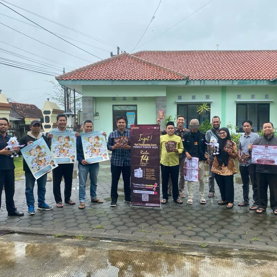 KembanganPps's tweet photo. Sosialisasi pelaksanaan Pemilu 2024 kepasa Masyarakat kecamatan Bonang https://t.co/xmSZEd3GVa